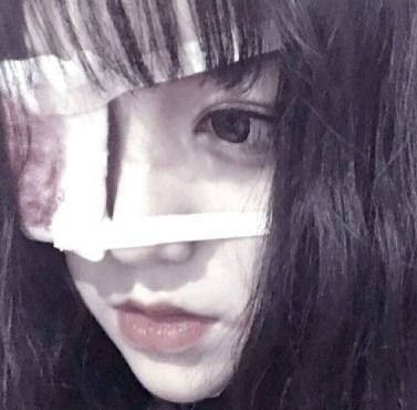 丧的头像女生伤感真人朋友圈