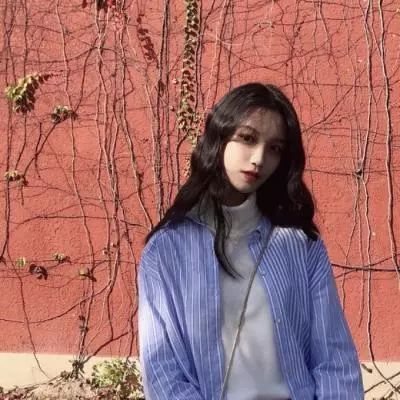 男女头像半冷半酷半成熟
