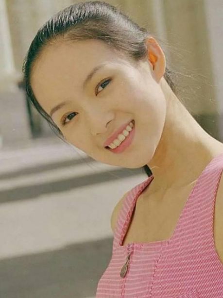 霍启山的坎坷情史,与3个女人纠葛十年,上亿身家无一佳人相伴