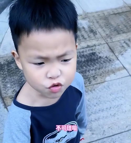 浙江男孩因好友吐槽00后是老女孩,愤怒离开,一番话让爸爸懵了