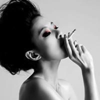 qq头像霸气范儿抽烟女头女生