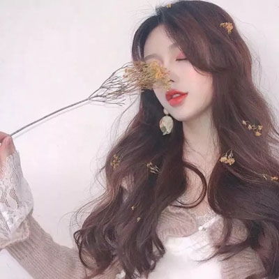 小清新气质女生头像,我自从有你陪伴变的开心了