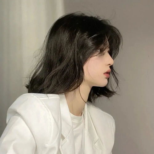 宝藏女头丨已经告别的人就不要因为回忆而悸动了
