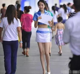 爆笑gif图害的我一节课都没怎么听进去