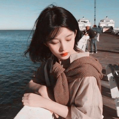 qq头像女生无水印头像