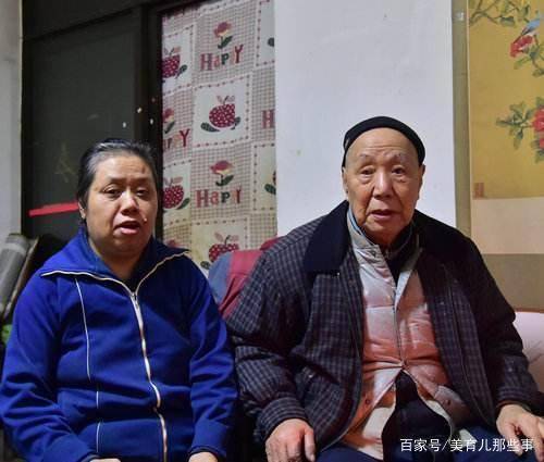 70岁老人被强行送进敬老院,老人含泪倾诉,生男生女为啥不一样
