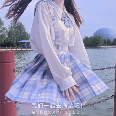 jk部位女生头像老奶奶