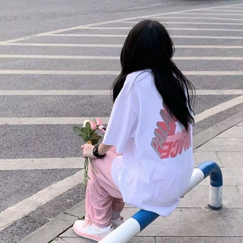 女生头像白色仙气白裙子阳光阳光假期