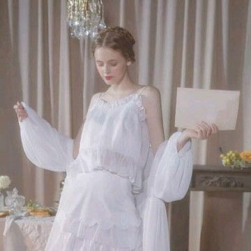 女生头像白色仙气白裙子阳光少女
