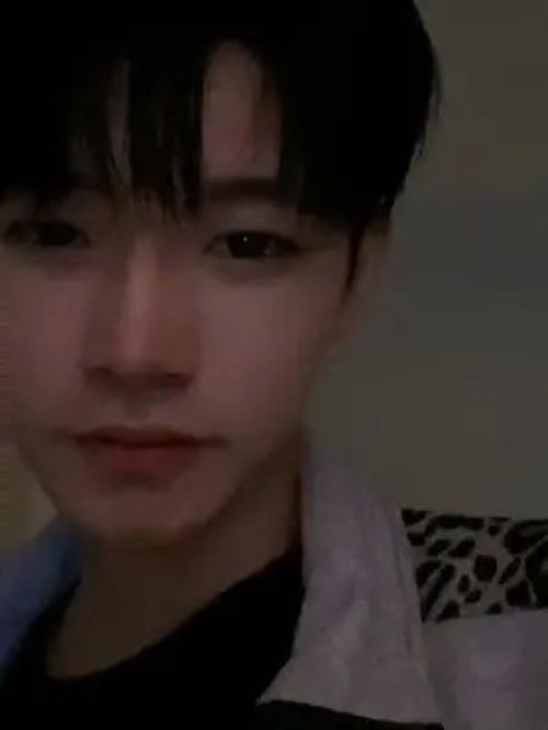 纯情男高终于退烧了