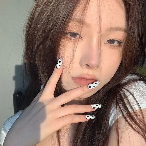头像又纯又欲的女生头像