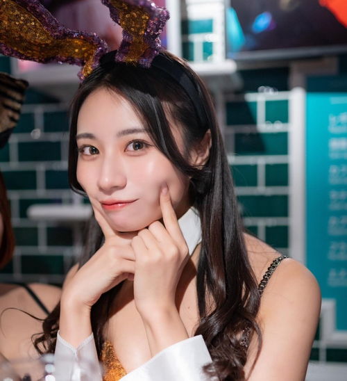 日本美女舞者神山福利图赏挑逗魅力满分