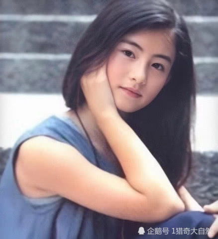 再看一眼12岁的绝世美女张柏芝