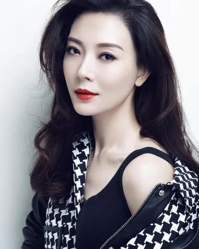 优雅美女陈数