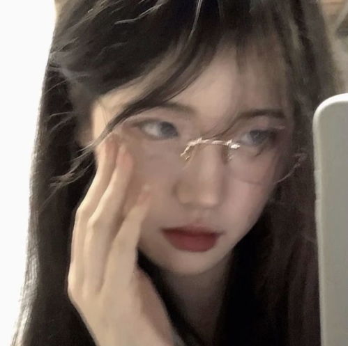 招桃花温柔小众真人女生头像301