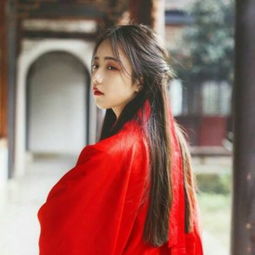 粉色古风头像女生林妙可