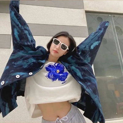 2023最新自信大方女生头像