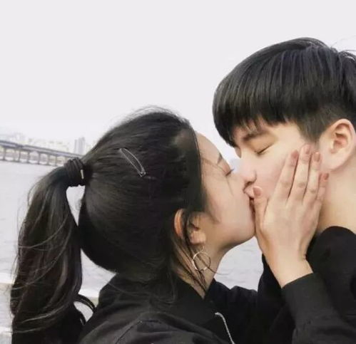 女生头像真人头像情侣头像