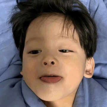 男生微信头像简单萌娃