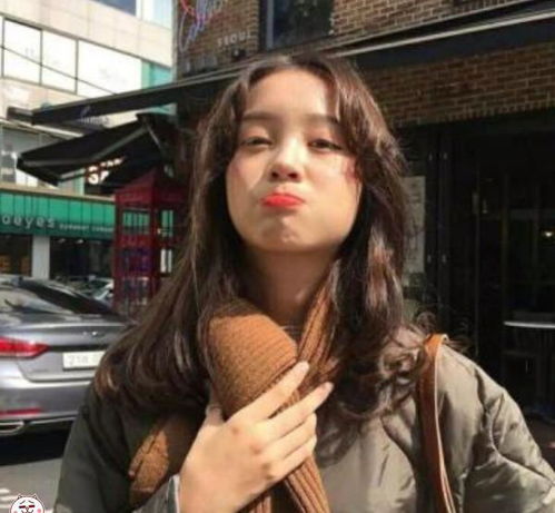 女生八百米跑步技巧,轻轻松松得满分,00后现在知道还不晚