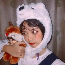 女生头像生活就是一阵的甜一阵的苦和大多数的不悲不喜