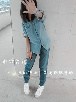 求女生qq皮肤伤感带字的