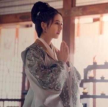 什么样的女生更容易被男生喜欢张雪迎和佟丽娅就是其中的典型