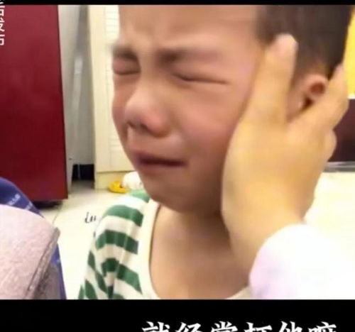 宝妈带俩娃摆摊后续已收捐款30万,年后为儿子手术,网友曝细节