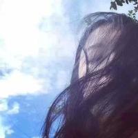 2015欧美霸道的qq女生头像没了你我把哭当成了笑