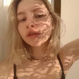 最火爆的欧美个性女生微信头像大全欧美霸气的女生微信头像分享高清无水印超能街机
