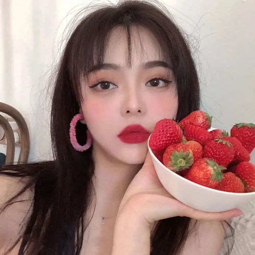 女生头像也许你望着月亮的时,我正在想你