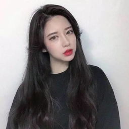 女生头像越俏皮本人越好看卷发