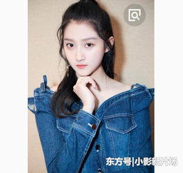 关晓彤从少女变成阿姨,仅是一条裙子的距离,老了不止20岁
