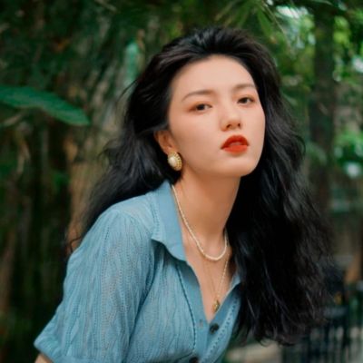 港风头像女女头