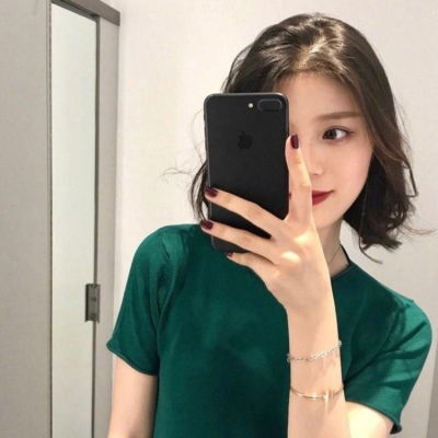 简单耐看的女生头像啦啦啦