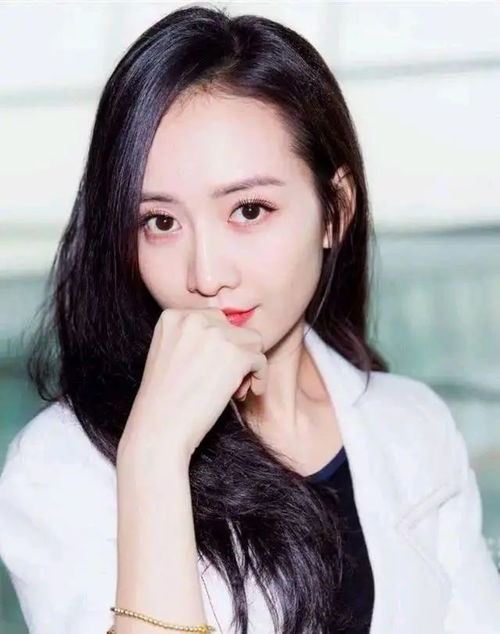 娱乐圈充满贵气的12位女星,个个美若天仙,你最喜欢谁