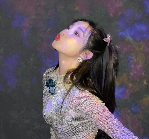 张艺凡蜜桃女孩,甜美洋溢