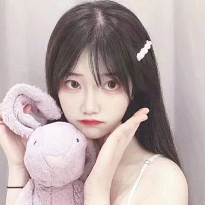 干净高冷女头好看的头像图片女