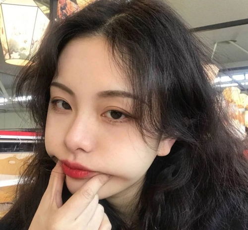 网易云热评和男朋友冷战两天,他昨天晚上来找我道歉,他发了句
