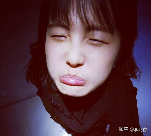 能笑死人的女生搞笑网名,放心大胆用这些昵称吧,不用怕挨揍