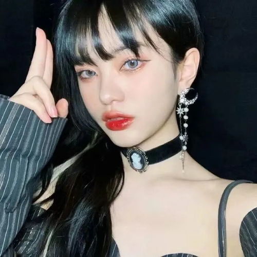 酷帅拽姐女生头像
