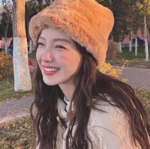 网易云热评公交好难坐,我发誓以后绝不让我的老婆孩子挤公交