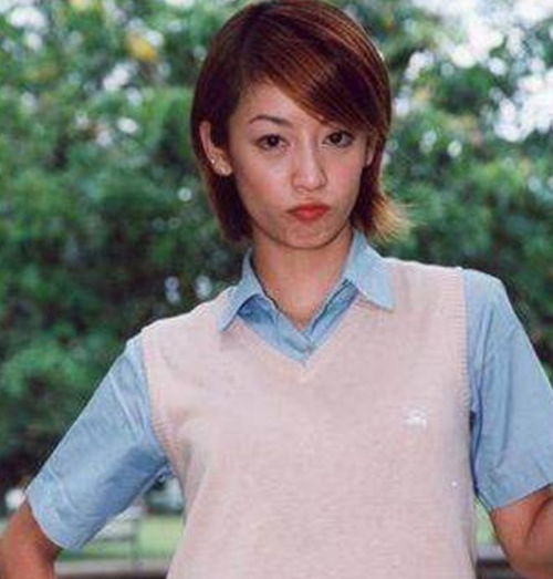 43岁女星宣布与富商离婚开怀大笑毫不难过,男方被曝多次出轨