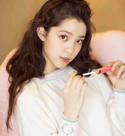 曾是台湾一代玉女,怀孕7次只生下3个女儿,如今女儿红得发紫