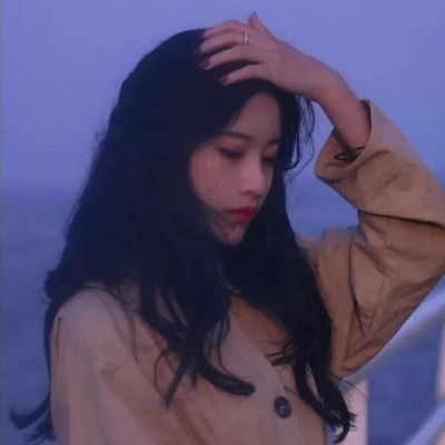 qq女生头像伤感高冷大全你是调色板上最温柔的色调