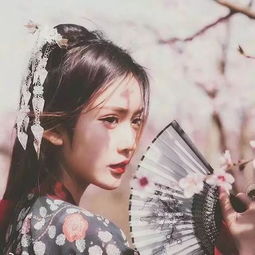 生活从未变得容易,只不过是我们变得更加坚强