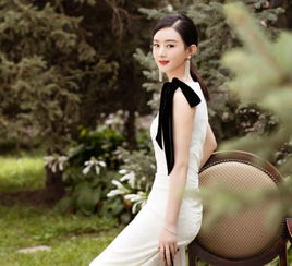 当家花旦赵丽颖产后处女秀,变身高冷御姐风,网友这谁扛得住