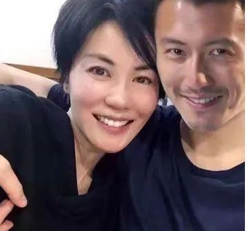 香港娱乐圈再次掀起轩然大波,谢霆锋藏10岁女儿被曝光,真相惊人