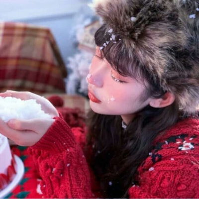 圣诞节女生头像大全2019好看的圣诞节女头像真人