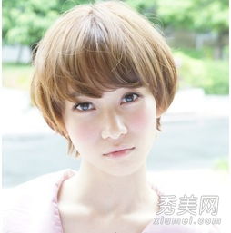 拒绝单调短发时尚短发打造夏季美女